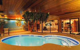 Sybaris Pool Suite Indianapolis